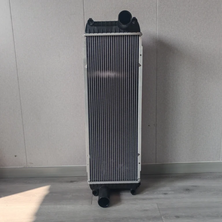 Volvo 200D / 210D Radiator