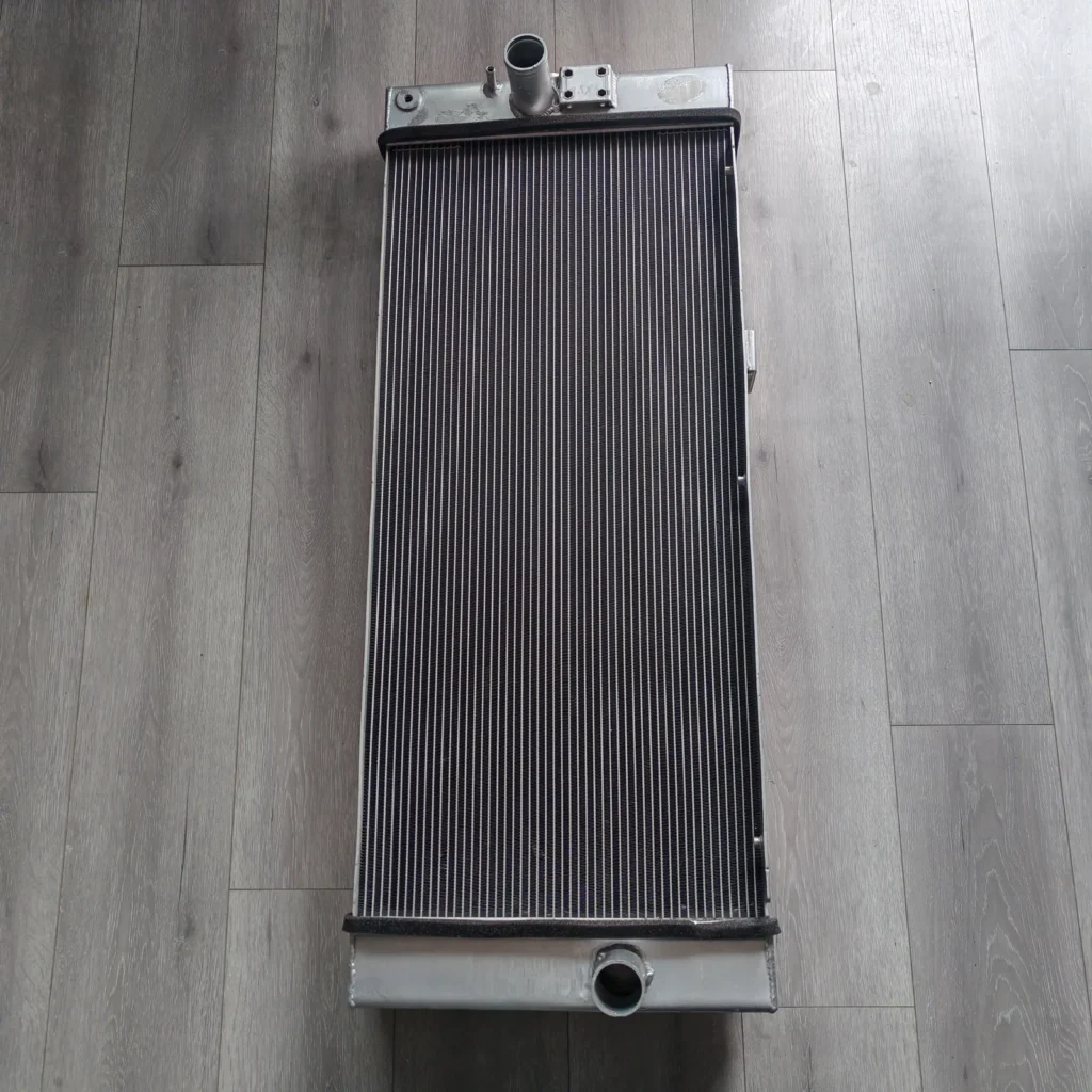 Hyundai 265-9 / 275-9 Radiator – Tube-Fin