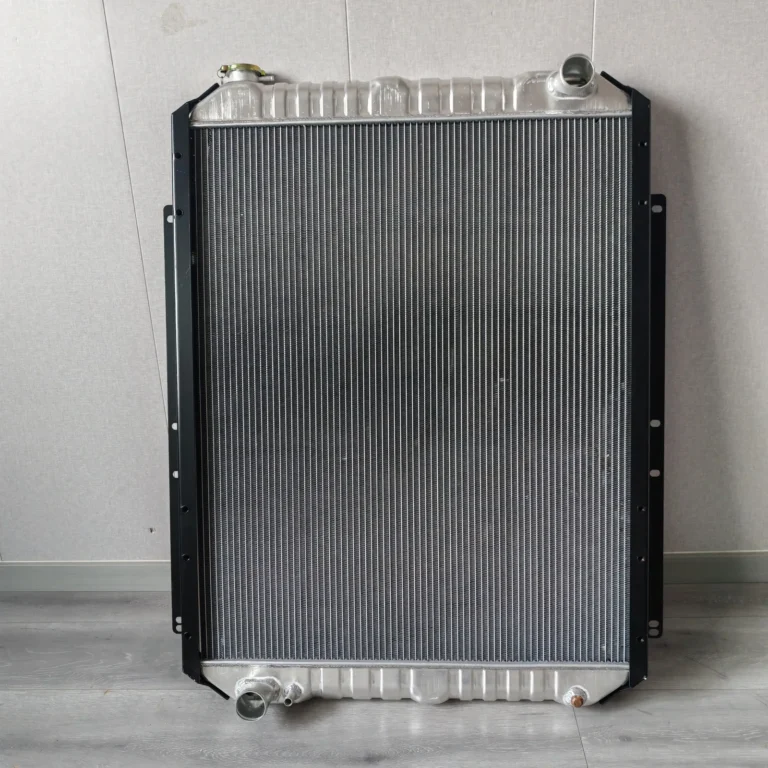 Komatsu PC220-6 Radiator