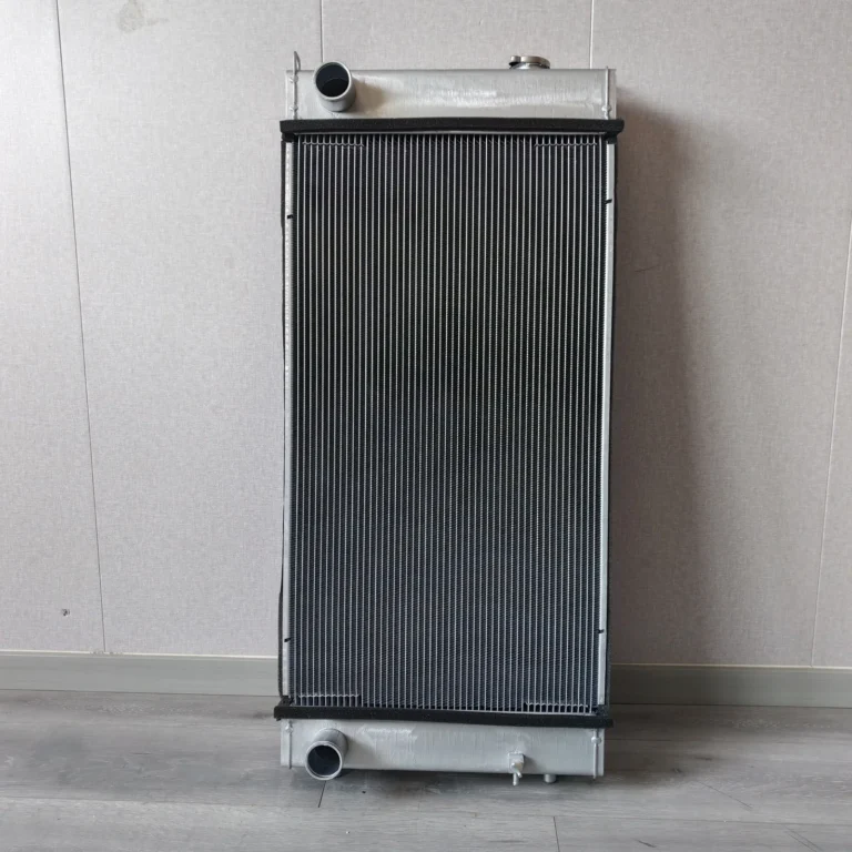 Sumitomo 210-5 Radiator – 967 × 448 × 115 mm