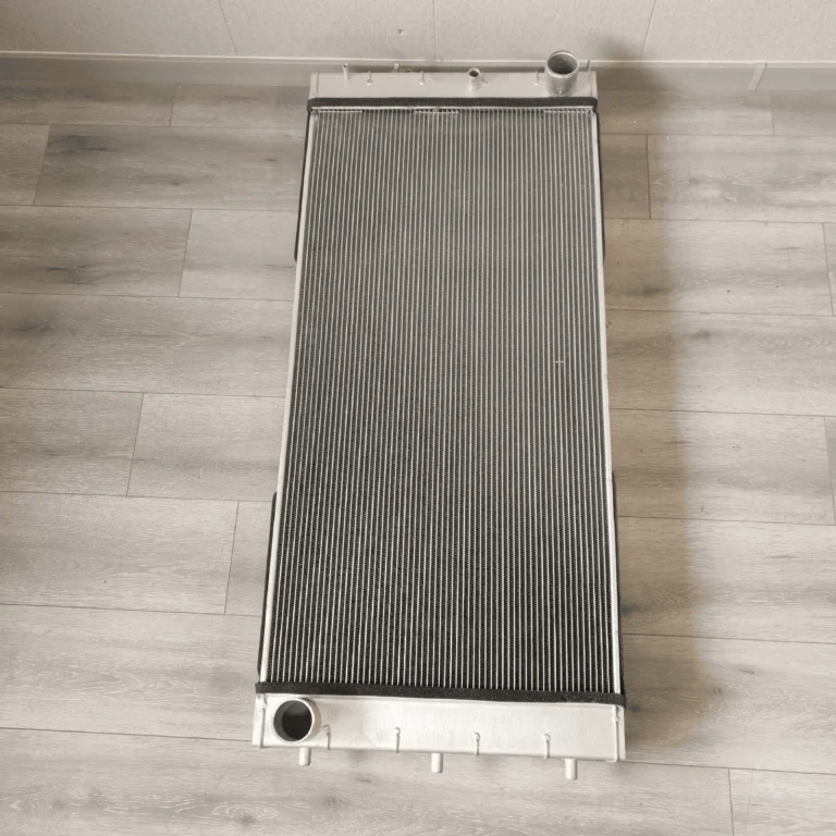 Komatsu PCD85 Radiator