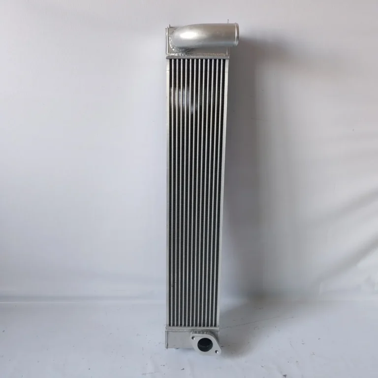 Komatsu PC200-8 Intercooler