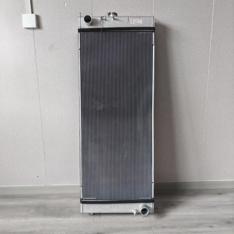 Komatsu PC200-10 Radiator