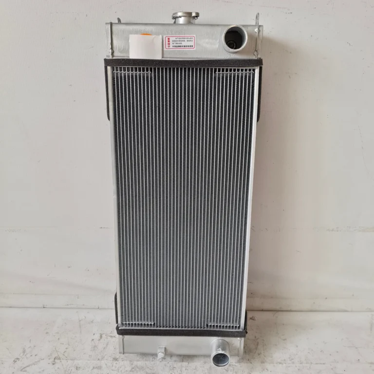 Komatsu PC250-6 Radiator
