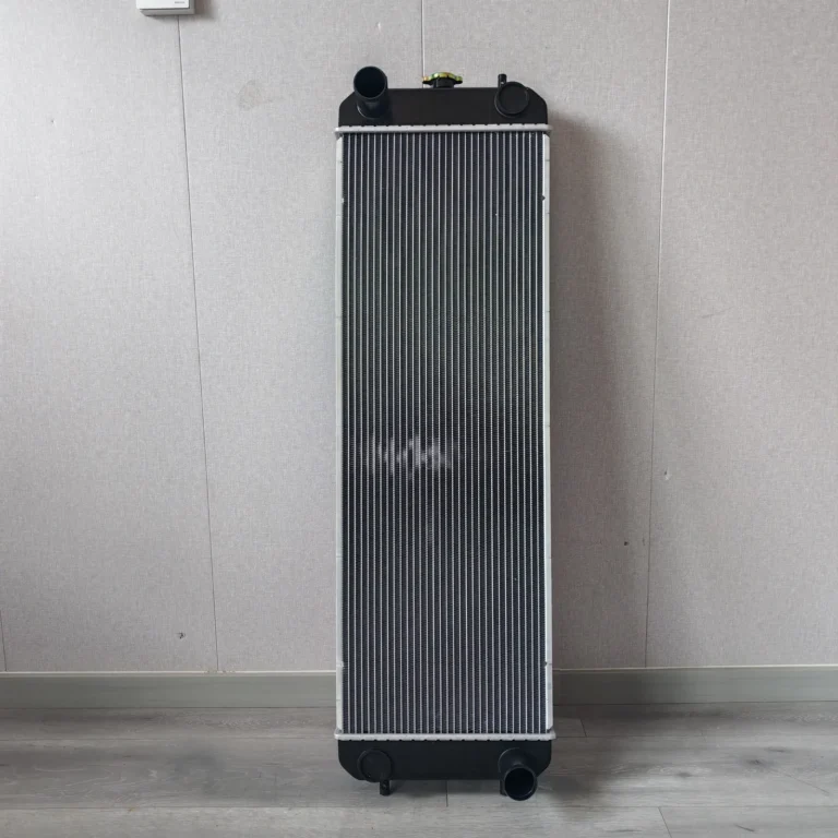 Hitachi ZAX200-5G Radiator