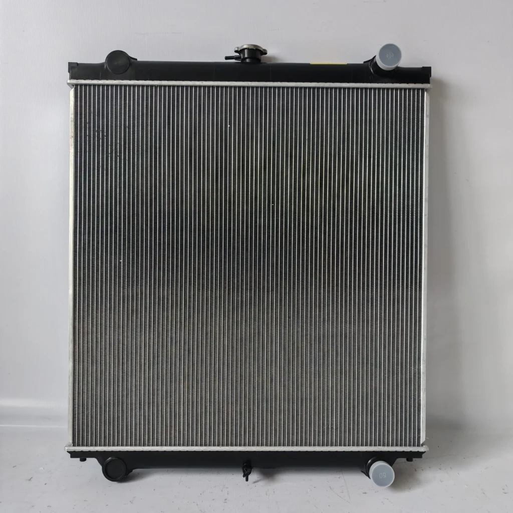 Hitachi 200-6 Radiator – Aluminum-Plastic