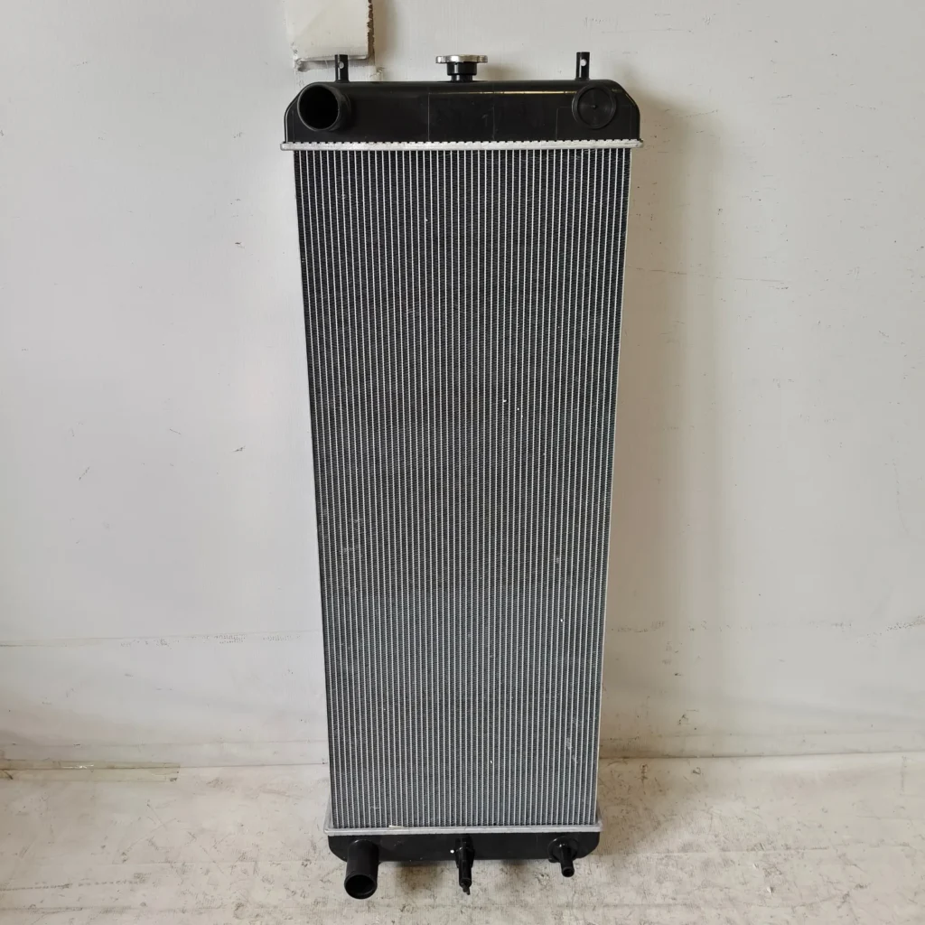 Hitachi ZAX240-5A/250-5A Radiator