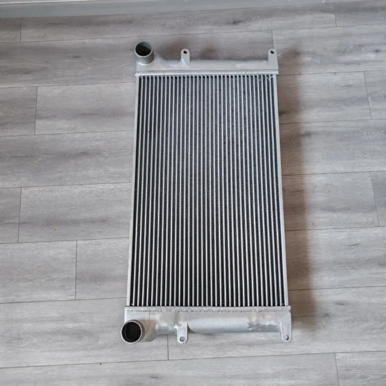 Hitachi ZAX330-6 Intercooler