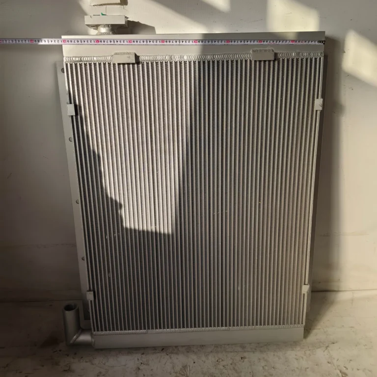 Hitachi EX400-5 Radiator
