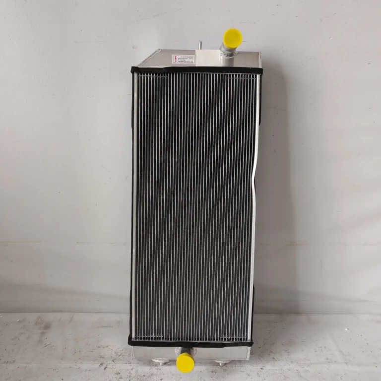 XCMG 215 Radiator – 983 × 390 × 130 mm