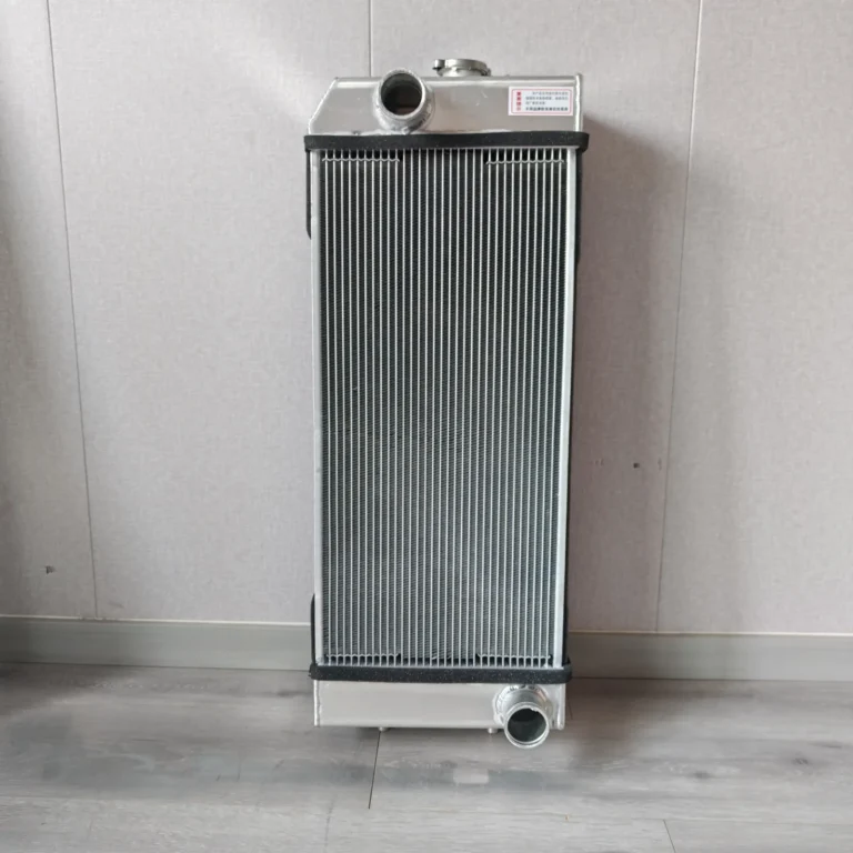 Caterpillar 308E Radiator – 750 × 299 × 142 mm