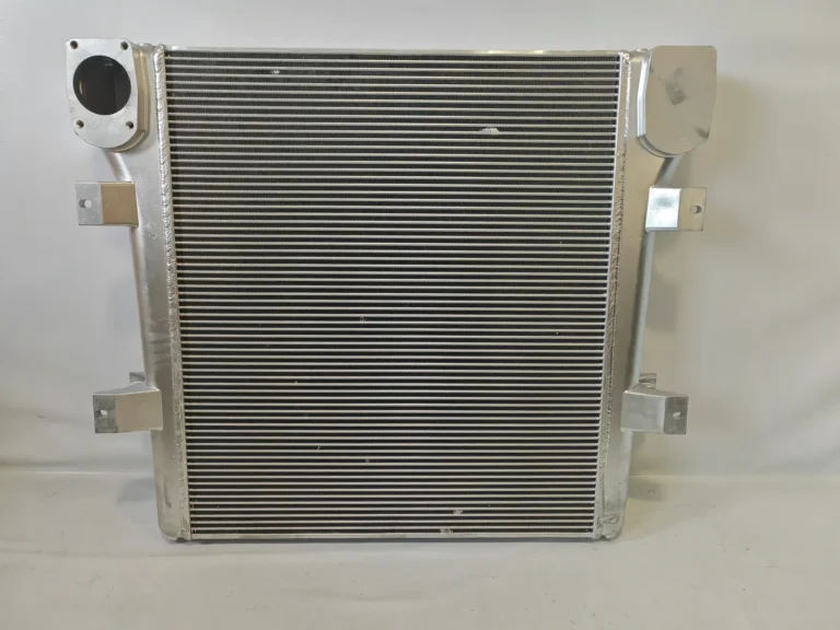 Komatsu PC1250-8 Intercooler